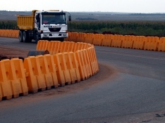 PIONEER Road barrier